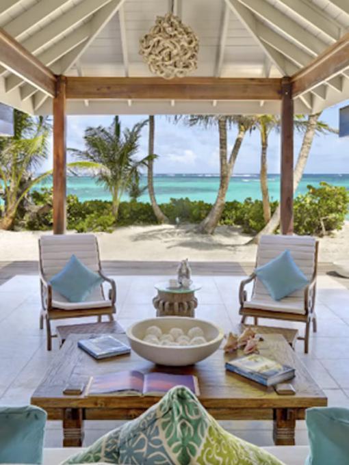 Comfortable deck 1